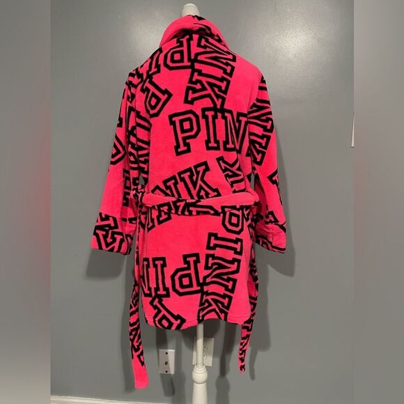 “Pink” Brand Bathrobe - Picture 2 of 6